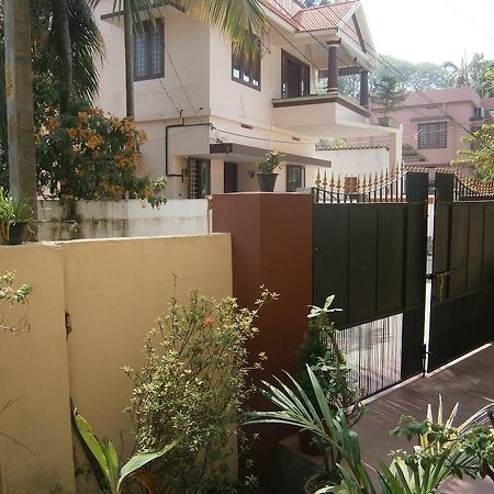 Lazar Residency Homestay Kochi Exteriér fotografie
